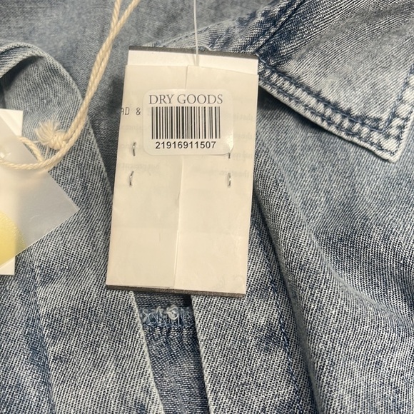 Top - Picture 7 of 10